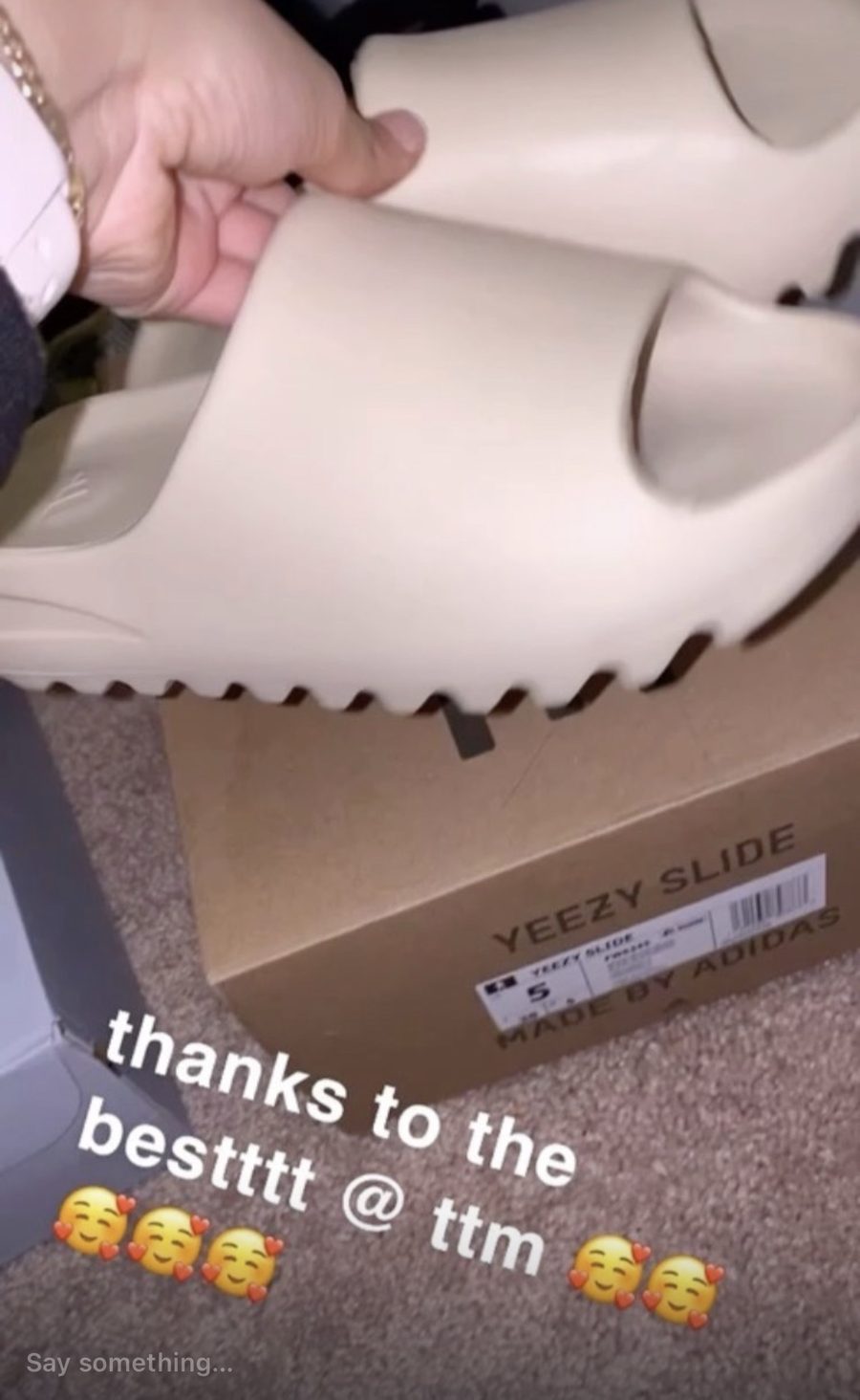 Customer review — Yeezy Slide Bone